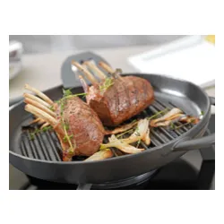 STAUB Okrągła patelnia żeliwna grillowa z dwoma uchwytami 22 cm, grafitowy