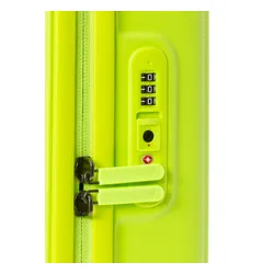 Чемодан Mandarina Duck Logoduck+ - acide lime