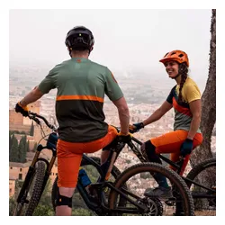 Kask rowerowy Endura Hummvee Plus harvest