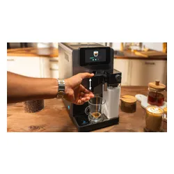 Ekspres CECOTEC Cremmaet Latte Touch