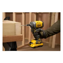 Klucz udarowy STANLEY Fatmax SFMCF910B-XJ