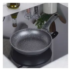 Patelnia granitowa nieprzywierająca GRANDE ONE CZARNA 20 cm