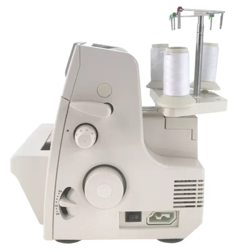 Maszyna do szycia Overlock ŁUCZNIK 820 D-3D