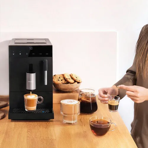 Ekspres CECOTEC Cremmaet Compact Steam Superautomatic Coffee
