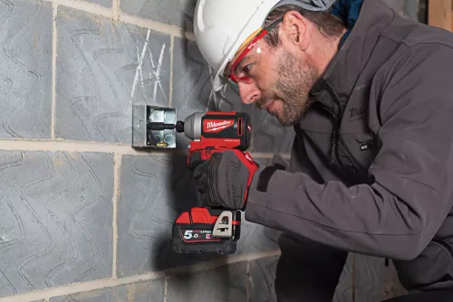 Darbe vidası mı? " Milwaukee M18 BLID2-502X