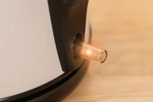 Электрический чайник Zelmer Velvet Touch, бежево-черный