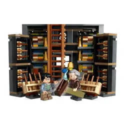 Конструктор LEGO Harry Potter 76439 магазины Олливандера и Мадам Малкин