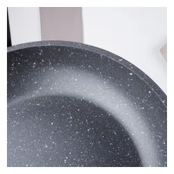 Patelnia granitowa nieprzywierająca GRANDE ONE CZARNA 20 cm