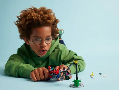 LEGO 76275 Marvel Pościg na motocyklu: Spider-Man vs. Doc Ock