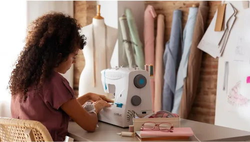 Maszyna do szycia CECOTEC BelleCouture 6600 Biały