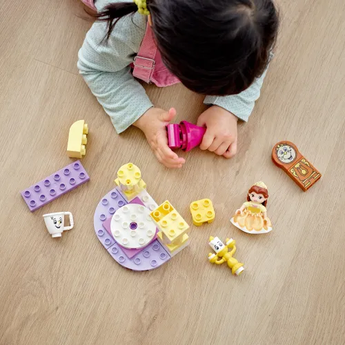 LEGO 10960 DUPLO Sala balowa Belli