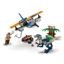 Конструктор Lego Jurassic World велоцираптор: на помощь биплану (75942)