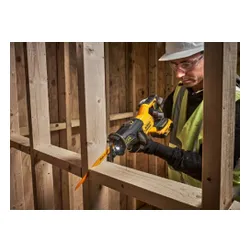 Piła szablasta DEWALT DCS382NT-XJ