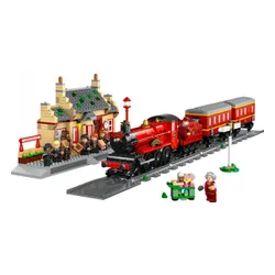 LEGO Harry Potter Ekspres do Hogwartu i stacja w Hogsmeade (76423)