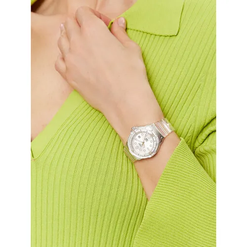 Прозрачные часы Casio Lady Translucent LRW-200HS-7EVEF