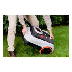 Robot koszący SEGWAY NAVIMOW i220E