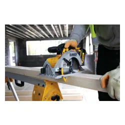 Pilarka tarczowa DeWalt DCS391NT