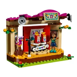 Конструктор Lego Friends показ Андреа в парке (41334)