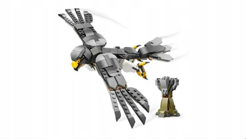 LEGO Creator 3w1 31393 Zwierzęta Leśne Wilk Szary Wilk Sokół Szop 657 el.