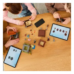 LEGO Klocki Minecraft 21278 Kryjówka rozbójników i dewastatorów