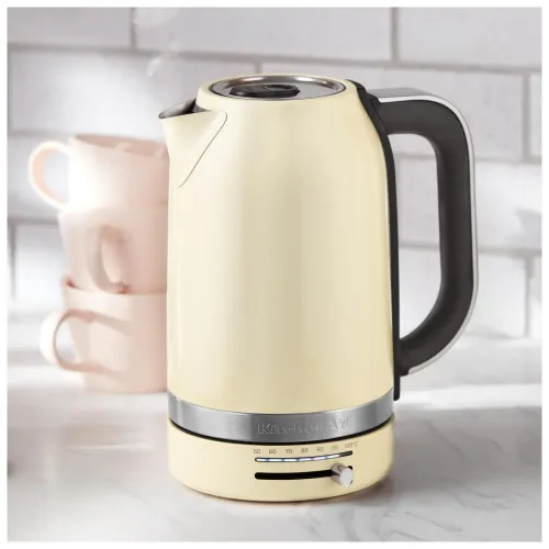 Электрический чайник KitchenAid 5KEK1701EAC кремовый