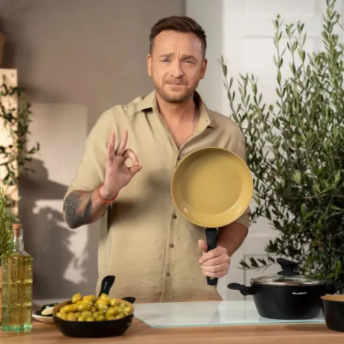 Garnek aluminiowy nieprzywierający z pokrywką FLORINA AMVEGAN 2,1 l