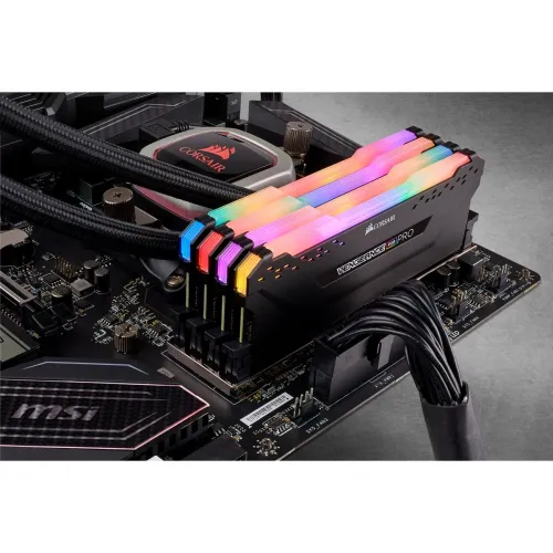 Pamięć RAM Corsair Vengeance RGB Pro DDR4 32GB (4 x 8GB) 3200 CL16 Czarny