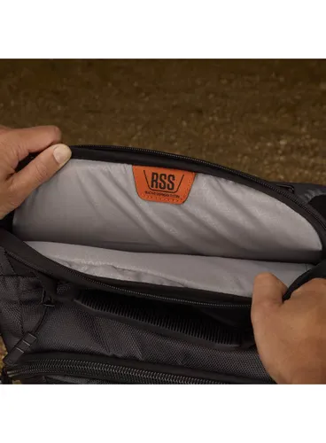 Plecak miejski Ogio Gambit DNA - black