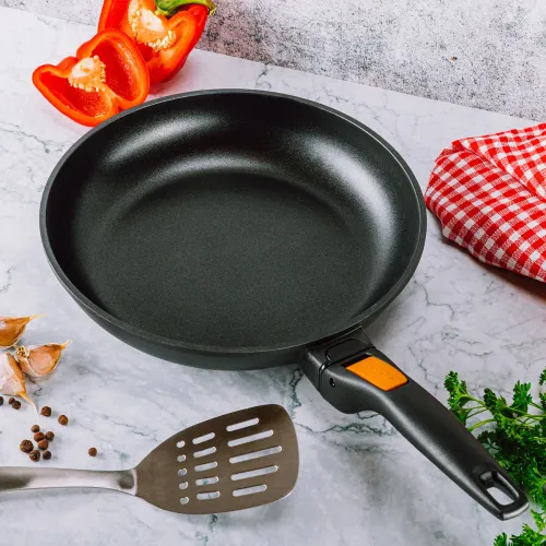 TESCOMA Smartclick 28 cm czarna - patelnia nieprzywierająca z odpinaną rączką