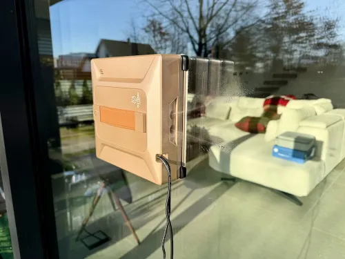 Robot do mycia okien OXTENO ROBOTICS OX Glass Ultra 5