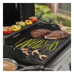 Grill gazowy WEBER Spirit EP-425 1500953 10.3 kW 62 x 46 cm