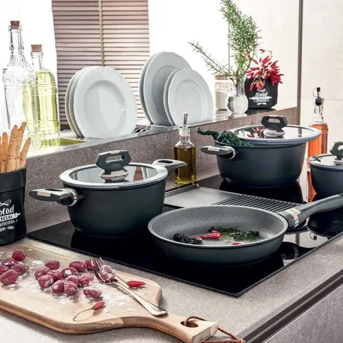 TOGNANA Italika Premium 26 cm - patelnia marmurowa nieprzywierająca