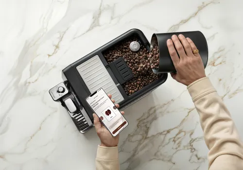 Ekspres DELONGHI ECAM470.85.MB Eletta Ultra (Spienianie mleka na ciepło i zimno) (Cold Brew)