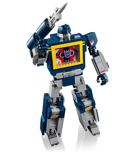 LEGO 10358 ICONS Transformers: Soundwave
