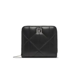 Calvin Klein Portfel Quilted Square Zip Around LV04F1121G