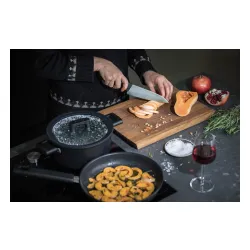 FISKARS Hard Face 30 cm czarna - patelnia nieprzywierająca