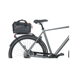 Сумка BASIL Miles Tarpaulin, на багажник, + MIK