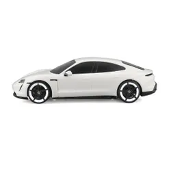 Samochód zdalnie sterowany MAISTO TECH Premium Porsche Taycan Turbo S 82339