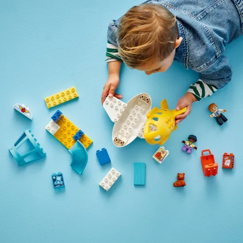 LEGO Klocki DUPLO 10443 Pierwszy raz: Na lotnisku