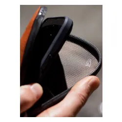 Чехол для телефона и карты Bellroy Venture Phone Pocket - бронзовый