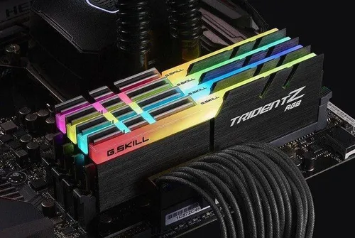 Pamięć G.Skill Trident Z RGB, DDR4, 64 GB, 4000MHz, CL18 (F4-4000C18Q2-64GTZR)