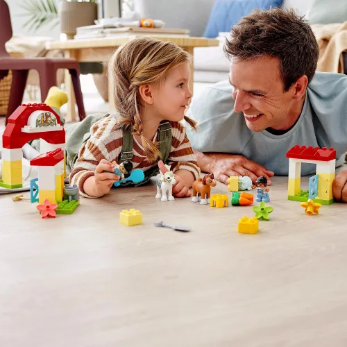 LEGO DUPLO Stadnina i kucyki 10951