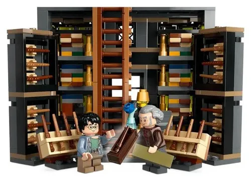 Конструктор LEGO Harry Potter 76439 магазины Олливандера и Мадам Малкин