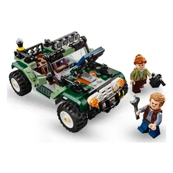 Конструктор Lego Jurassic World столкновение с бариониксом: охота за сокровищами (75935)