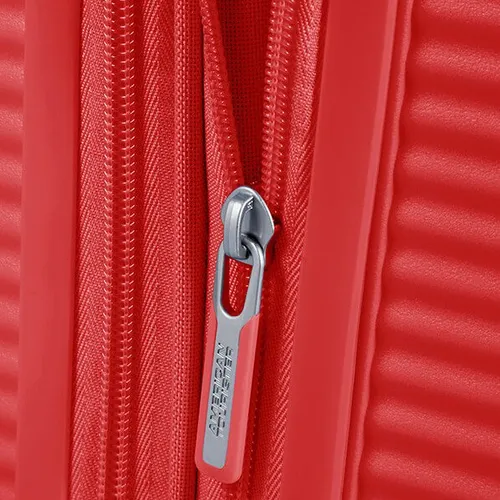 Mała walizka American Tourister Soundbox - coral red