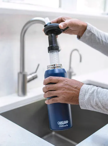 Butelka stalowa Camelbak Eddy+ 1 l z filtrem Lifestraw - navy