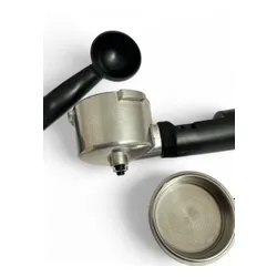 Kolbowy ekspres do kawy Beko CaffeExperto CEP5302B - outlet
