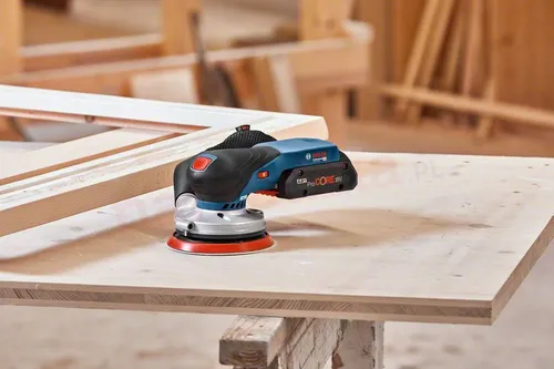 Bosch GEX 18V-125 Taşlama makinesi