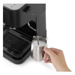 Кофеварка рожковая DeLonghi EC 235.BK