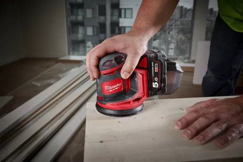 Milwaukee M18 Eksantrik Taşlama Makinesi BOS125-502B